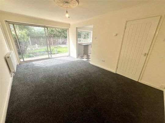 Devon Gardens, Rochford, Essex, SS4 3AJ - Photo 1