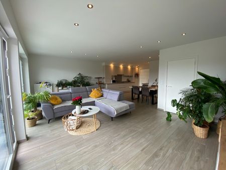 Recente nieuwbouwwoning te huur te Rumbeke - Photo 3