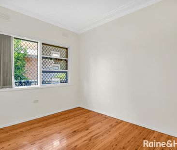 55 Wattle Avenue, North St Marys, NSW 2760 - Photo 5