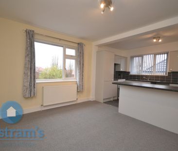 2 bed Flat for Rent - Photo 5