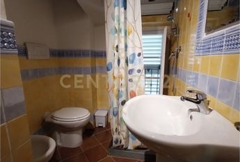 Lucca, Tuscany 55100