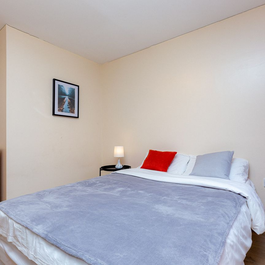 RM2 Saltwell Street | Poplar | London | E14 0DY - Photo 1