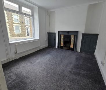 3 bedroom House To Let - Photo 1