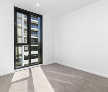 Living At The Griffin - Photo 4