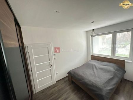 Prenájom 3-izbový zariadený byt 65 m2 v Martine Priekope s 2 Balkónmi - Photo 4