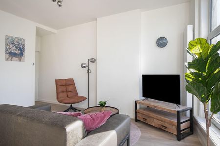Appartement te huur: Van Oldenbarneveltstraat 135-B02 3012 GT Rotterdam - Photo 3