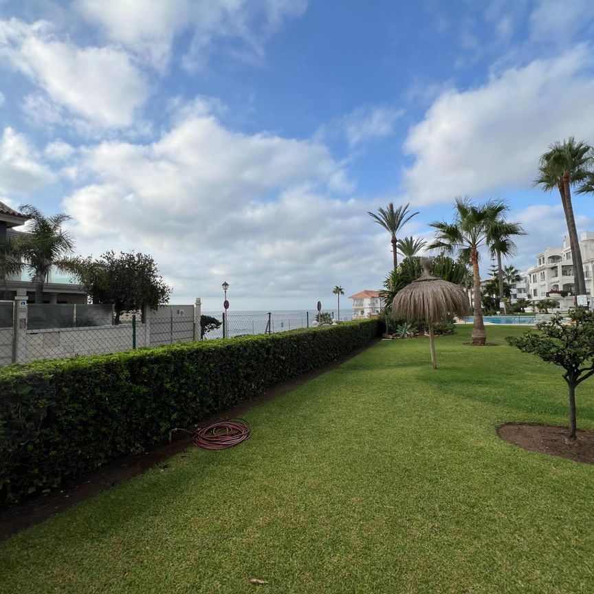 Apartamento planta baja en alquiler en Mijas Costa, Mijas - Photo 1