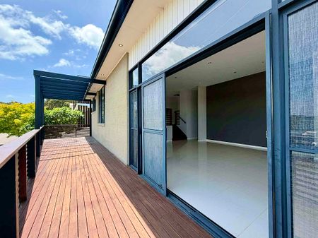 1 Dart Place, Corlette NSW 2315 - House For Rent | Domain - Photo 3