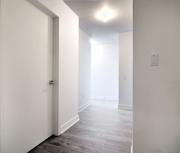 Condo for rent, Montréal (Saint-Laurent) - Photo 1