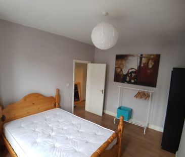 Room in a Shared House, Capri Road, CR0 - Photo 1