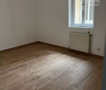 Location | 0 pièces | 106.0m² - Photo 3