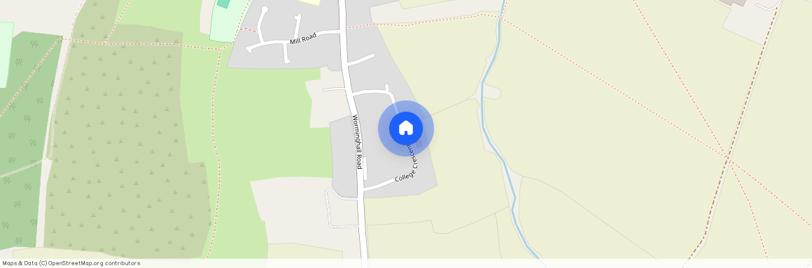 College Crescent, Oakley, HP18