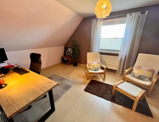 Helle 5-Zimmer-Wohnung in Bohmte - Balkon, Kamin & Einbauküche - Foto 1