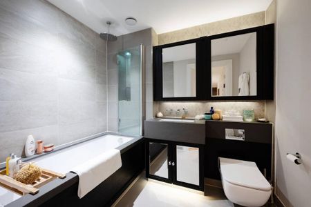 3 bedroom flat to rent - Photo 5