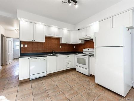 6338 Av. Coolbrook - Photo 3