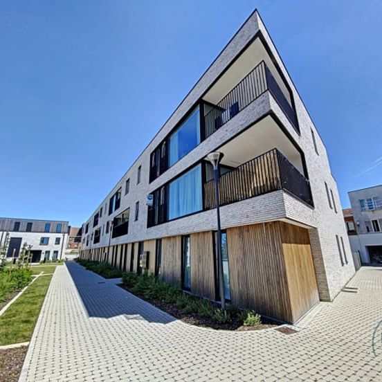 Appartement te huur - Photo 1