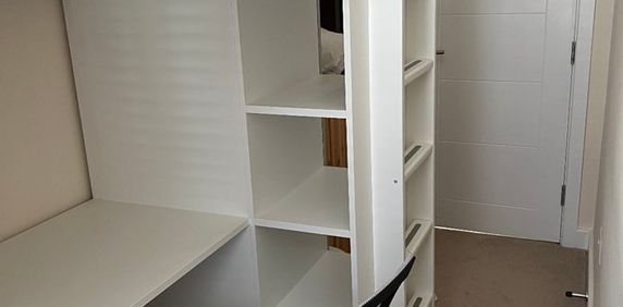 Room in a Shared House, Sydney Road, N8 - Photo 2