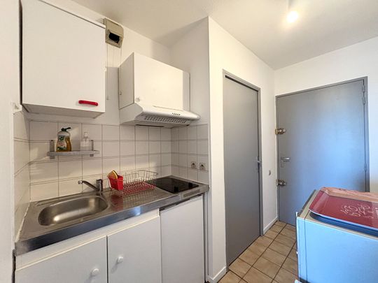 T1 MEUBLE LAFOURGUETTE - Photo 1