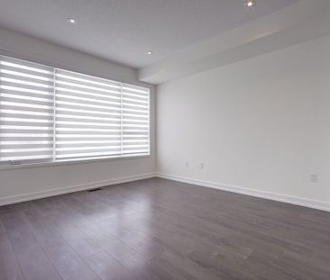 For Lease - 178 Wheat Boom Drive, Oakville, Ontario - Photo 4