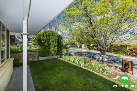 9 Patrick Brick Court, Queanbeyan East - Photo 5