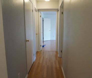 For Lease - 316 Lorry Greenberg Drive Unit# 217, Hunt Club - South ... - Photo 6