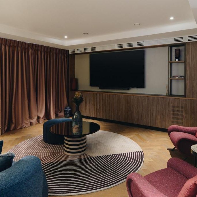 3 bedroom flat to rent - Photo 1