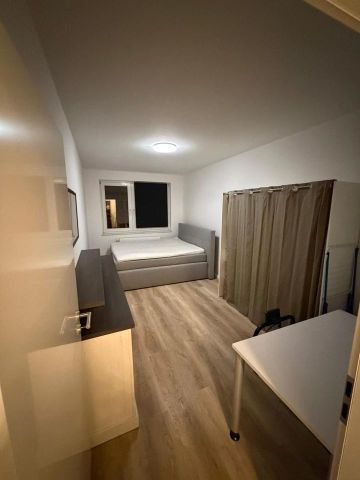 Helle 2- Zimmerwohnung mit Balkon in Düsseldorf Oberbilk - Photo 5