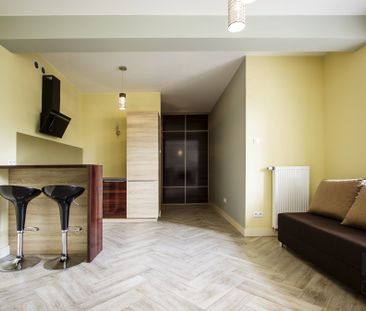 Łódź, Polesie, 6 Sierpnia - Фото 1