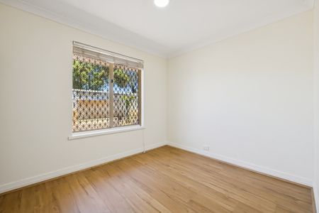 6 Wheatstone Drive, Morley WA 6062 - Photo 3