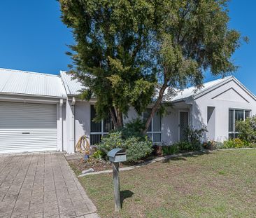 6 Suzanne Way, Broulee NSW - Photo 6