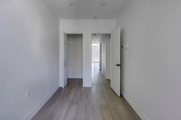 929 Rue de l'Église - Photo 1