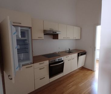 MODERN SANIERTE ALTBAUWOHNUNG IN BESTER LAGE - 2 ZIMMER UND KÜCHE W... - Foto 6