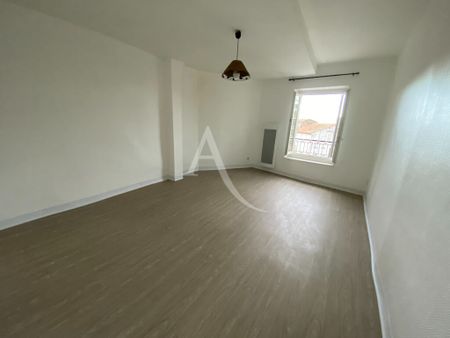 Location Appartement 2 pièces 59m² - Photo 3