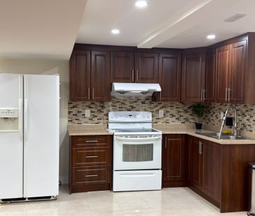 For Lease - 4325 Guildwood Way N/A, Mississauga, Ontario - Photo 3