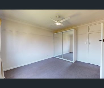 11 Brett Street, Georgetown, NSW 2298 - Photo 5