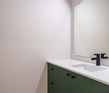 106 Renfrew - Photo 1