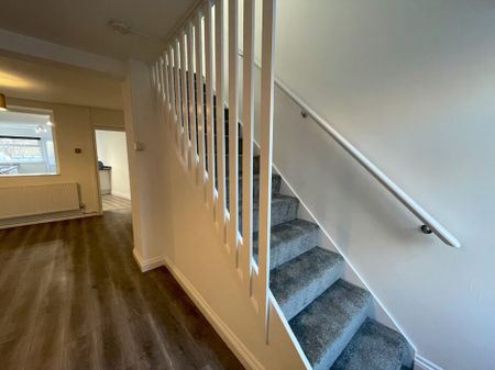 Middle Rd, Swansea, SA5 - Photo 4