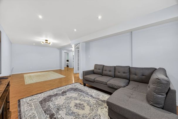 For Lease - 25 Forest Dale Drive, Barrie, Ontario - Photo 1