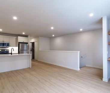 104A Renfrew - Photo 6
