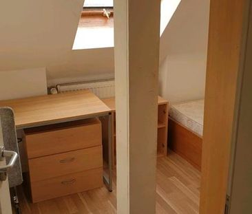 Wg Zimmer zu Vermieten ab 01.11.25 - Photo 1