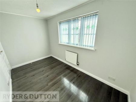 2 bedroom semi-detached house to rent - Photo 5