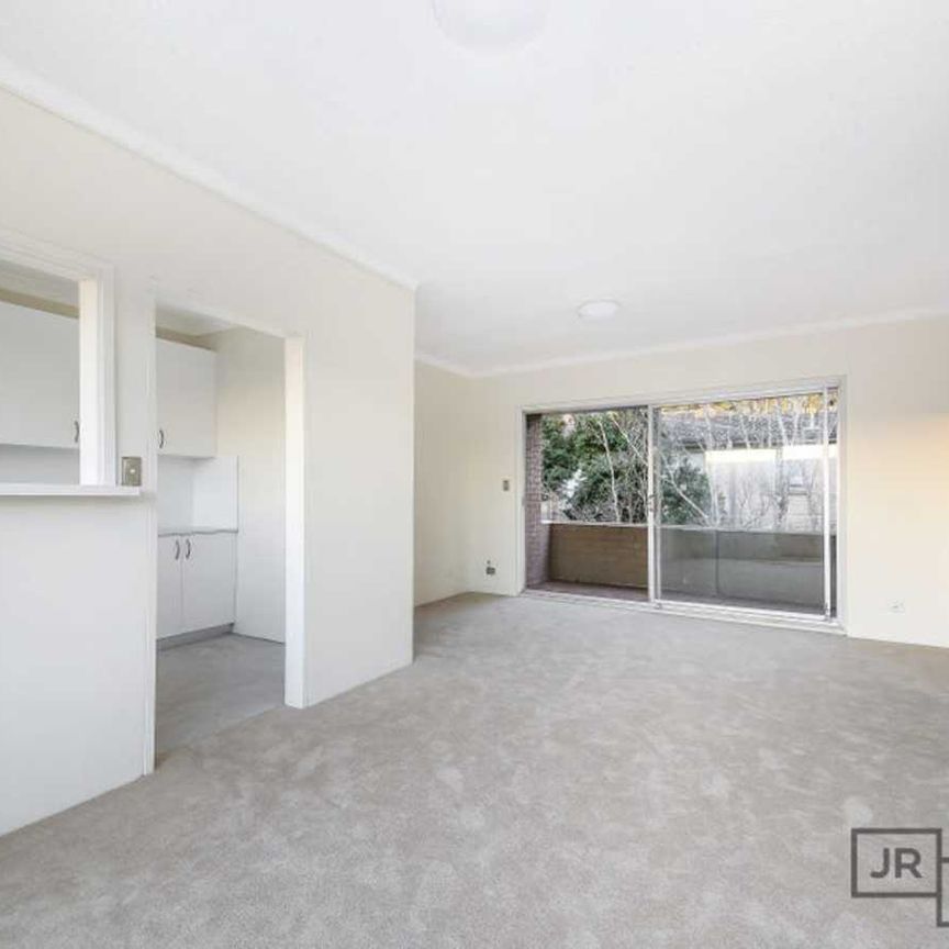 2 Bedroom Unit I Lock-Up Garage - Photo 1