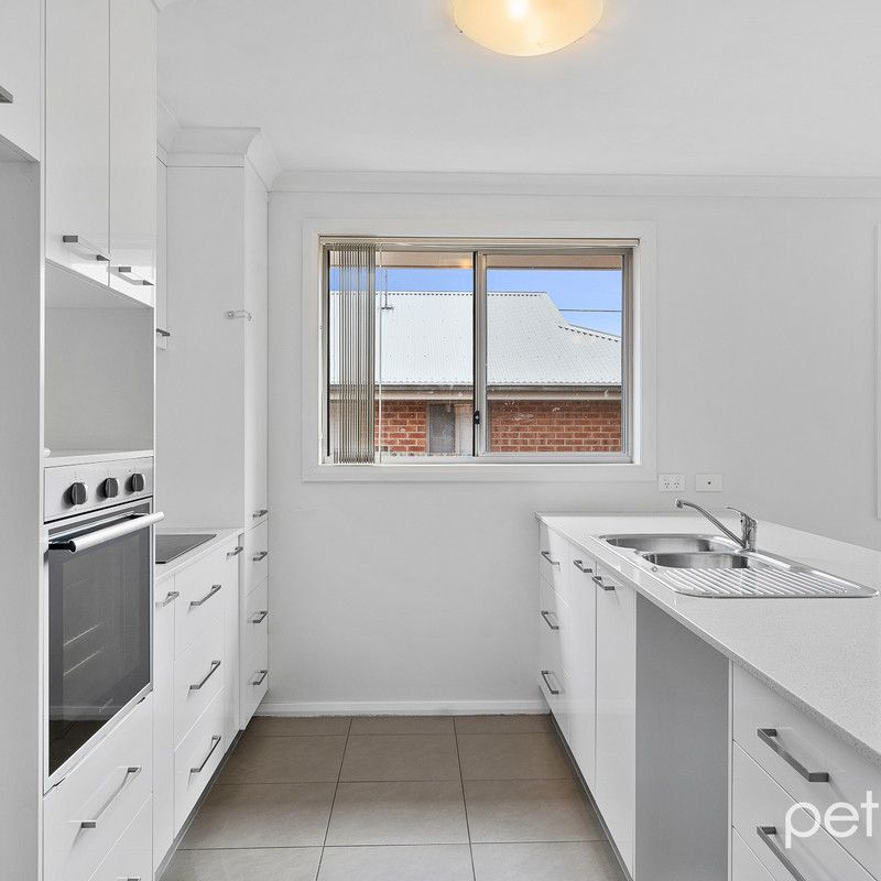 2 / 43-49 Humphrey Street - Photo 1