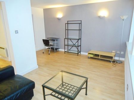 1 bedroom apartment to rent - Photo 2