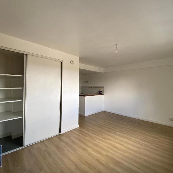Location Appartement 1 pièce 26m² POITIERS 86000 - Photo 1