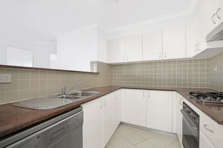 18/60 Harbourne Road, Kingsford. - Photo 5