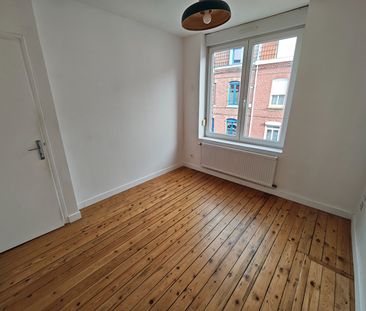 Location Maison 5 pièces 92m² LOOS 59120 - Photo 2