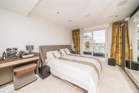 3 bedroom flat to rent - Photo 5