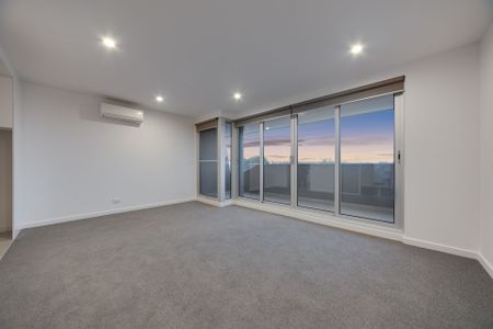 Stylish Apartments in Prime Location - Photo 3