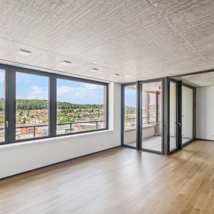 2.5 Zimmer, 77 m², 5. Stock - Photo 1